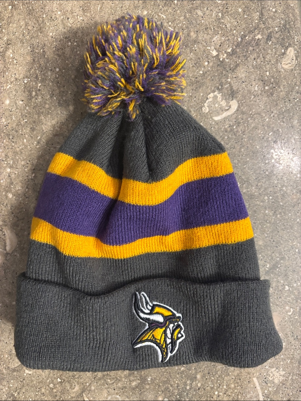 Minnesota Vikings Pom hat